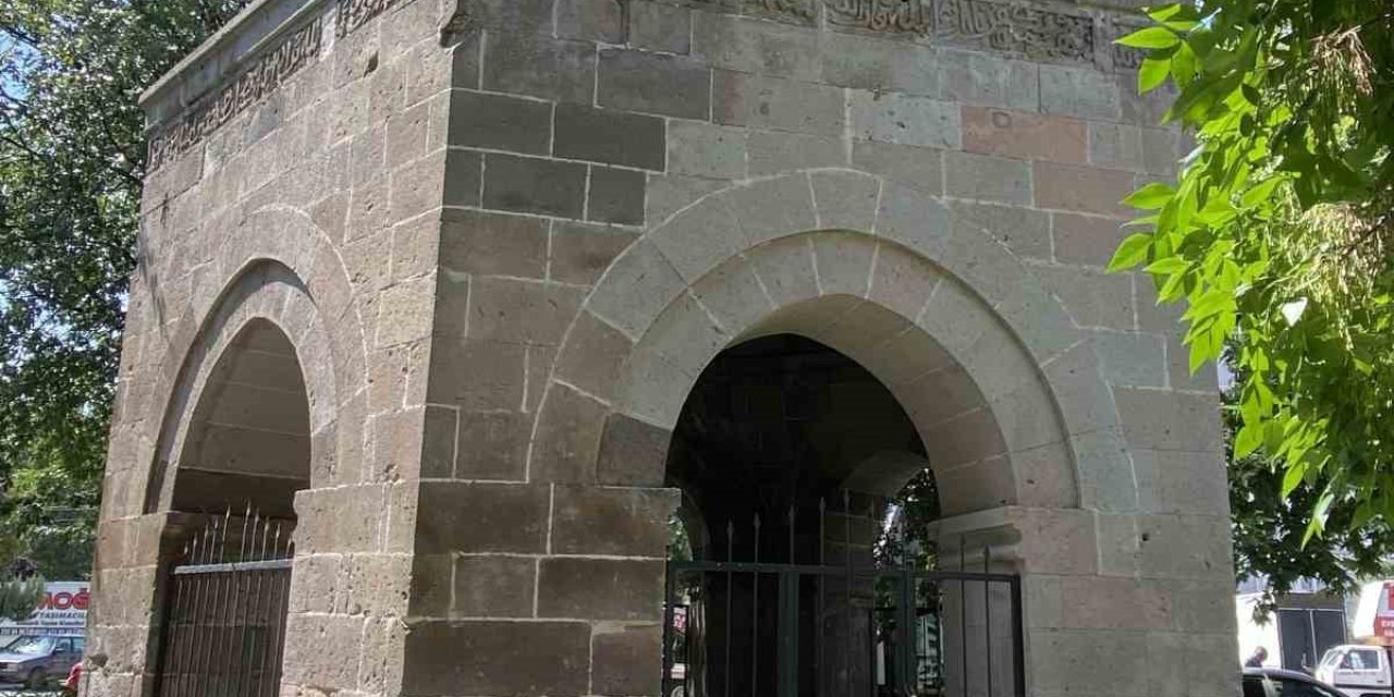 Suya Kanmış Hatun Türbesi’nde ‘online’ Açılış Ve Tanıtım Yapılacak