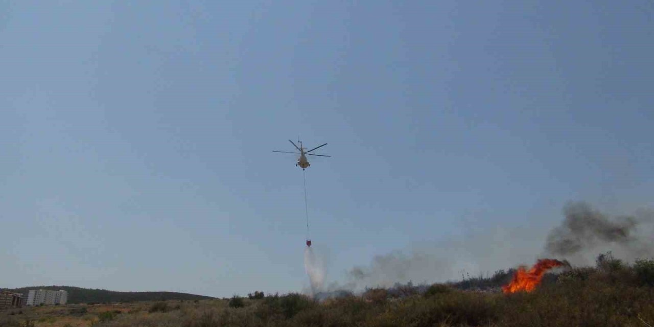 Mersin’de Makilik Alanda Çıkan Yangında 30 Dönüm Alan Zarar Gördü
