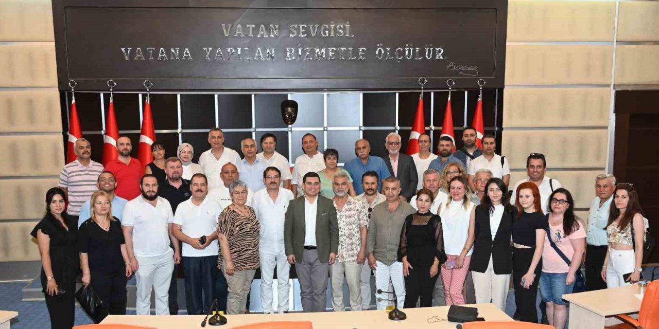 Başkan Tütüncü, Antalya Kanaat Önderleri Platformu’nu Ağırladı