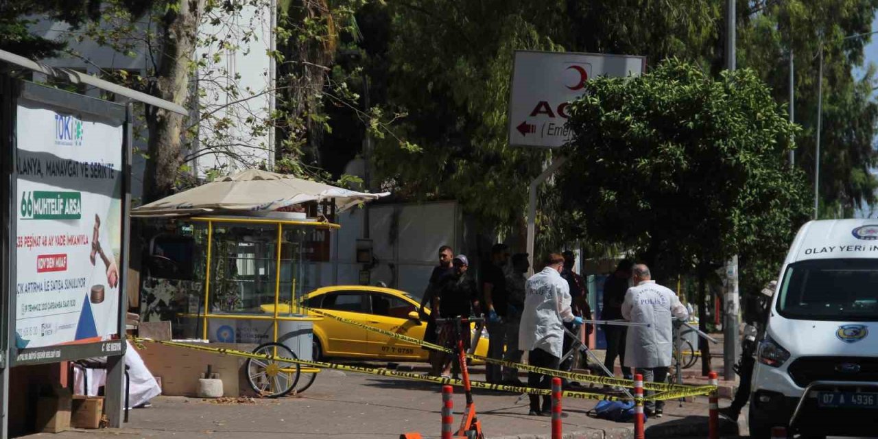 Yaşlı Adamın Öldüğünü Saatlerce Kimse Farketmedi