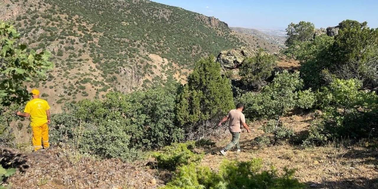 Mihalıççık Orman Yangın İlk Müdahale Ekibi Ve Dak Kaybolan Vatandaş İçin Çalışma Başlattı