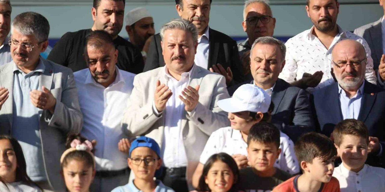 Başkan Palancıoğlu, Şirintepe Mahallesi’nde 3 Müjde Birden Verdi