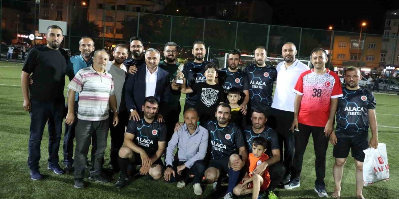 Develi’de Şampiyon Emniyet Oldu