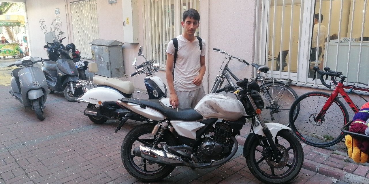Çalınan Motosikletine 20 Gün Sonra Hurdaya Dönmüş Halde Kovuştu