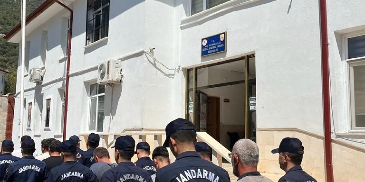 Antalya’da 84 Düzensiz Göçmen Yakalandı, 7 Şüpheli Gözaltına Alındı