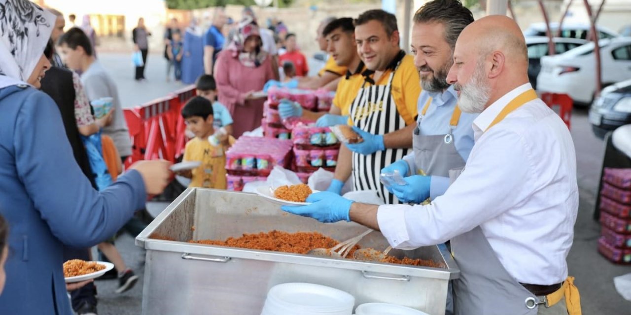 Başkan Çolakbayrakdar: Çocukların Yüzlerini Gülümsetmek İçin Çalışıyoruz"