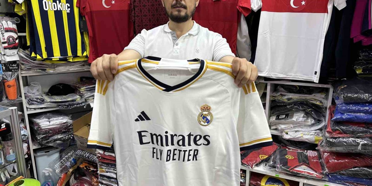 Arda Güler Formaları Yok Satıyor