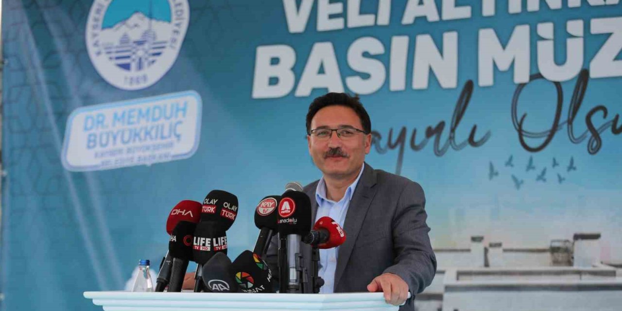 Vali Çiçek’ten Başkan Büyükkılıç’a ’vefa’ Teşekkürü