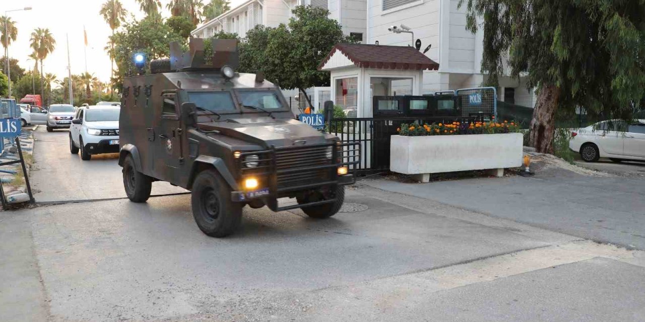 Mersin’de "tefecilere" Operasyon: 4 Gözaltı