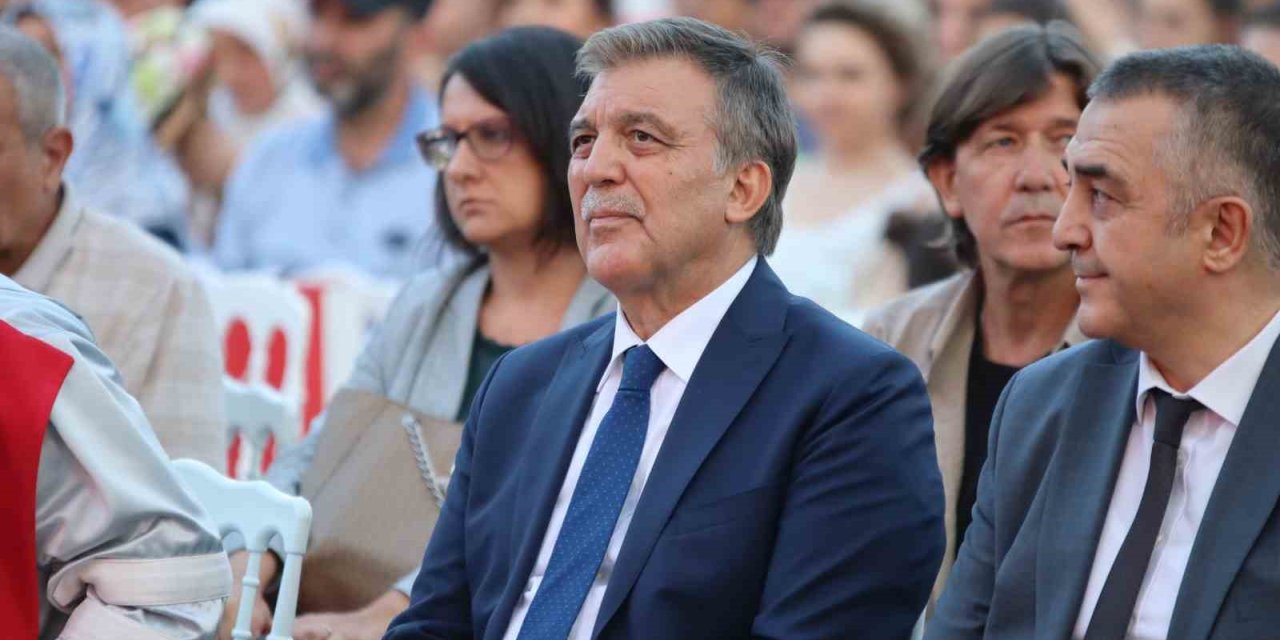 Gül: “cumhuriyetin İkinci Yüzyılına Girerken Önem Vermemiz Gereken Konunun Eğitim Olduğuna İnanıyorum”