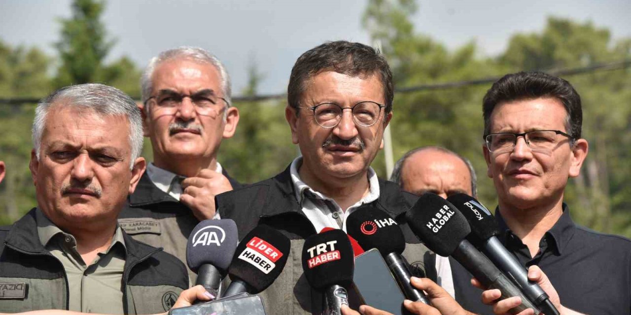 Tarım Ve Orman Bakan Yardımcısı Veysel Tiryaki: "kemer Yangını Kontrol Altına Alınabilmiş Değil"