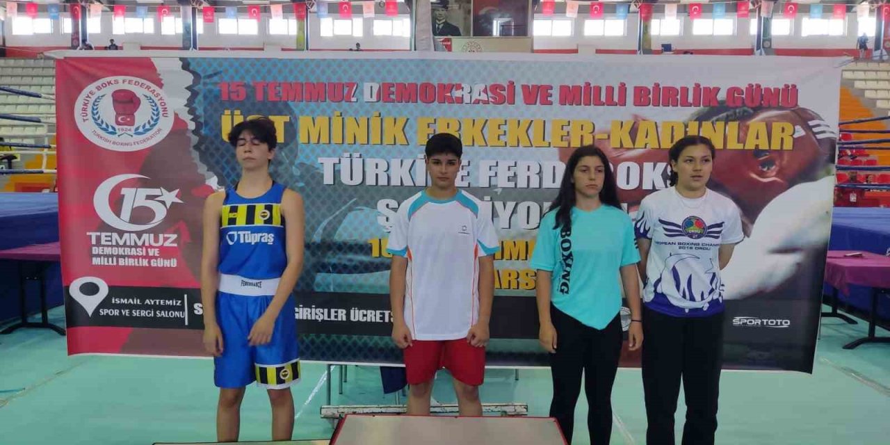 Kocasinan’ın Boks Sporcusu Ayla Fırat, Türkiye Şampiyonu Oldu
