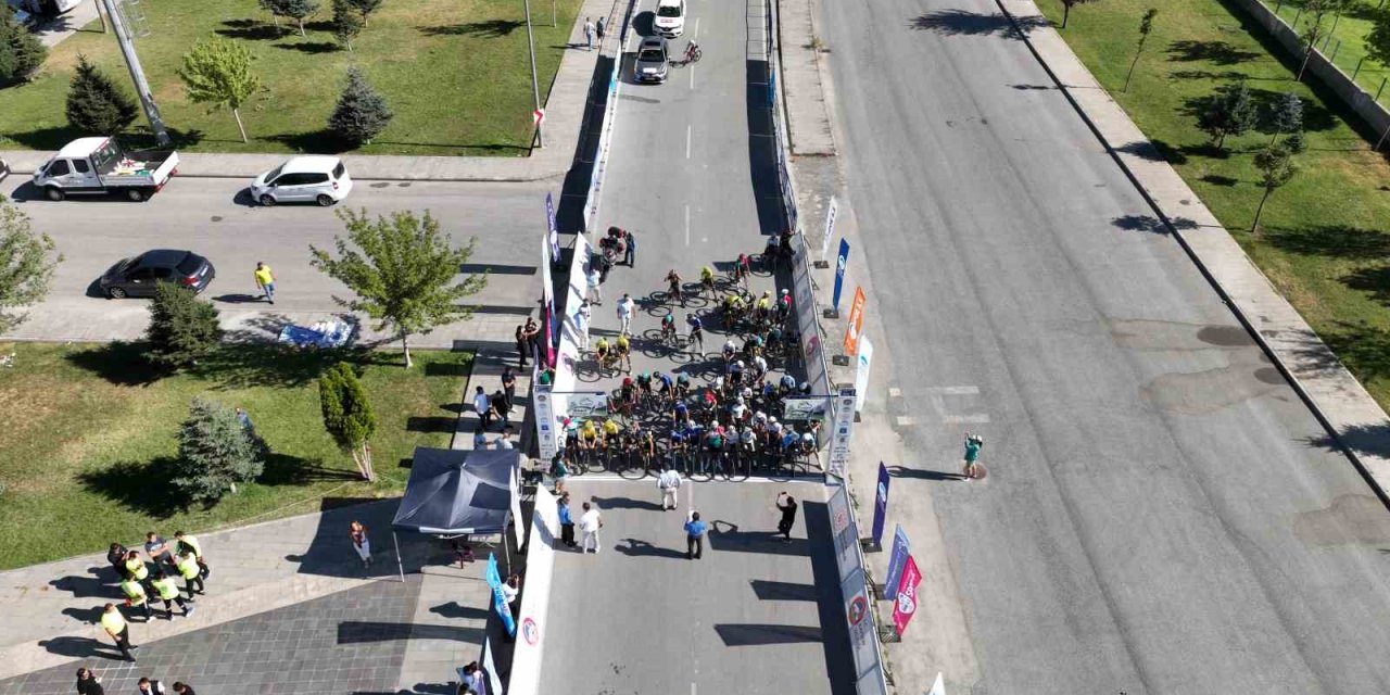 Uluslararası Yol Bisikleti Yarışları’nda Kayseri Tam Not Aldı