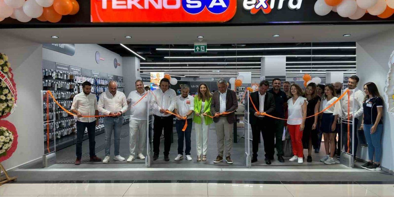 Teknosa Mağazalaşmaya Devam Ediyor