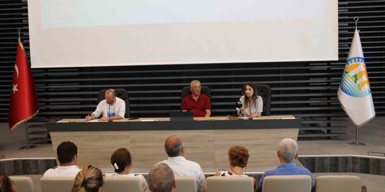 Gazetecilerin Gözünden Deprem