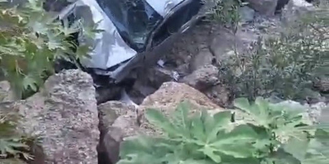 Köprüden Uçan Otomobildeki Sürücü Yaralandı