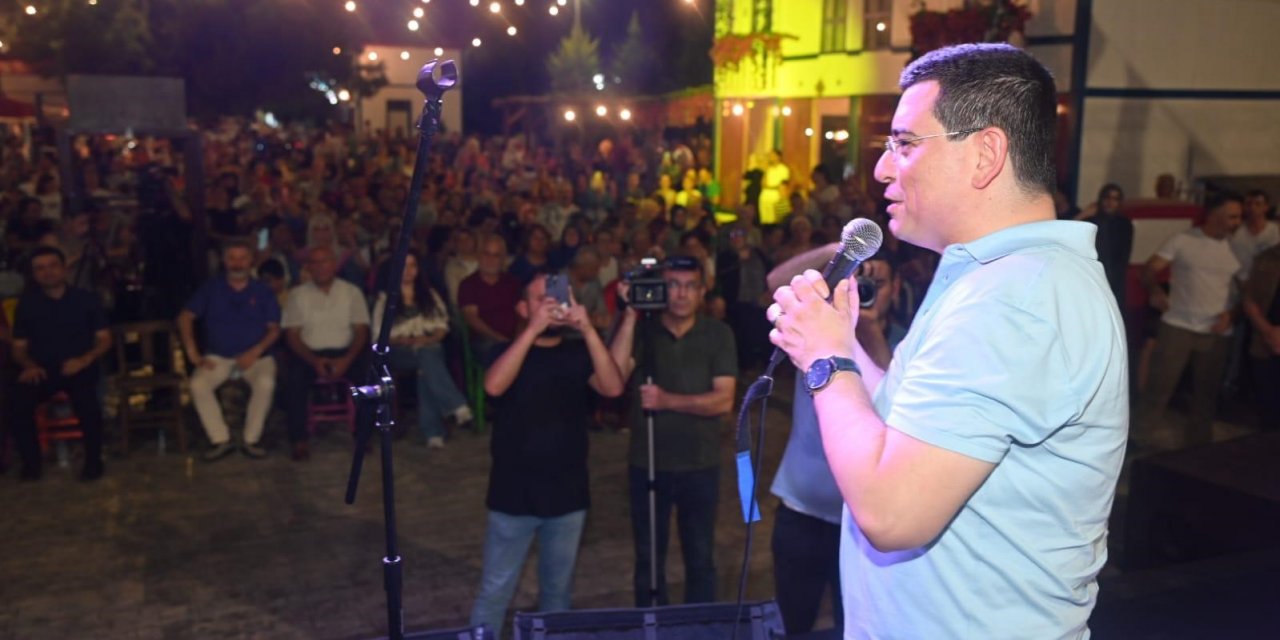 Kepez’in Nostaljik Yeşilçam Sokağı Açıldı