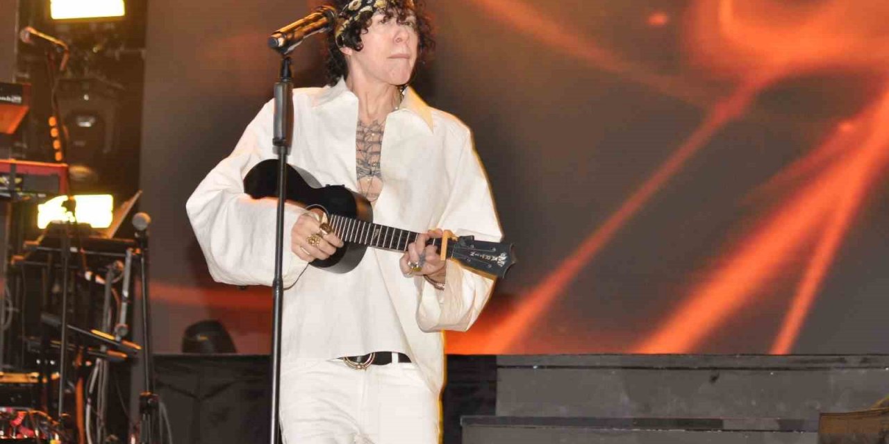 Ünlü Amerikalı Sanatçı Lp, Antalya’da Sahne Aldı