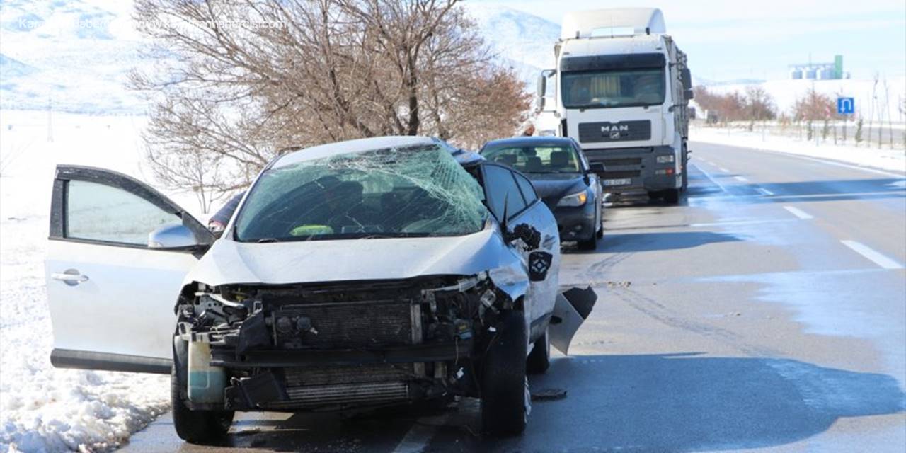 Karaman-Konya Karayolunda Trafik Kazası