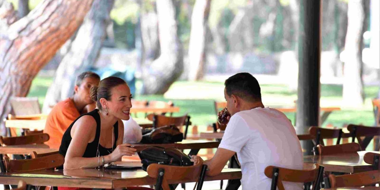 Halk Masa, Hayat Park’ta