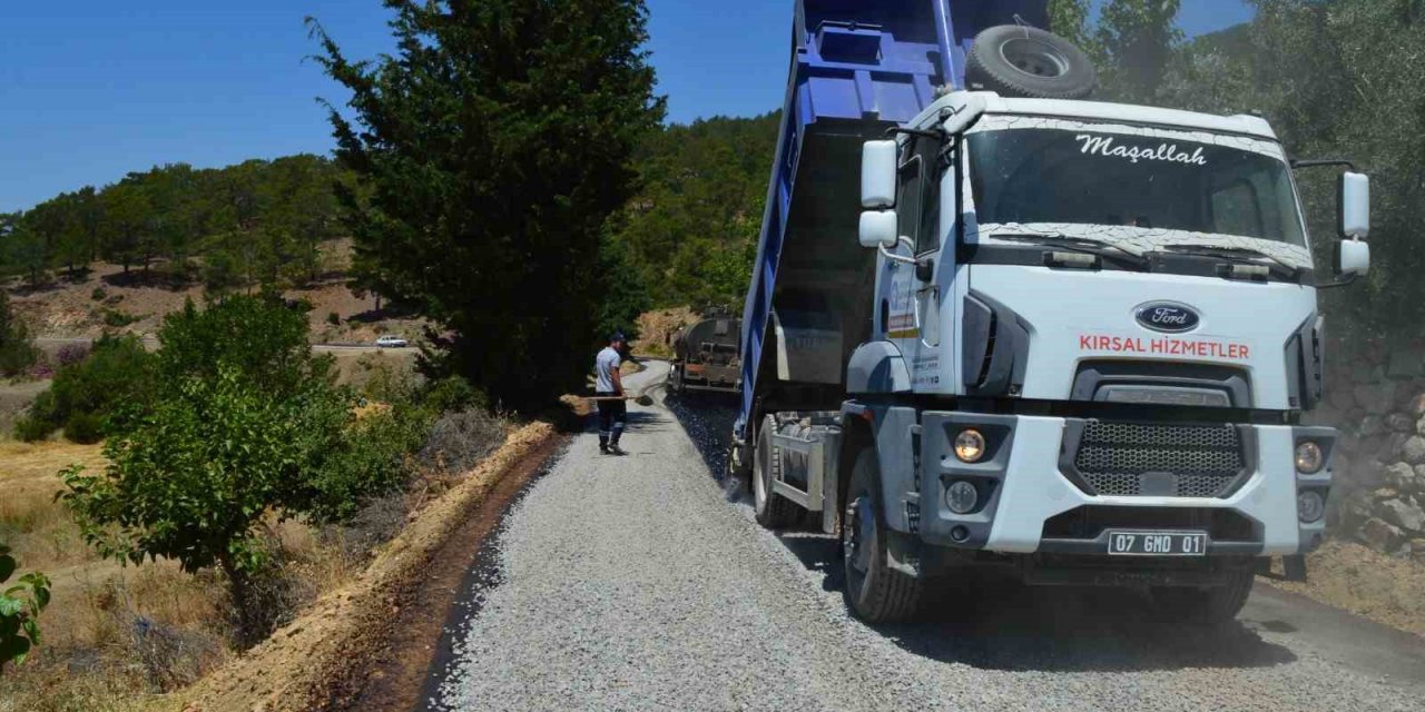 Büyükşehir’den Grup Yollarında Çalışma