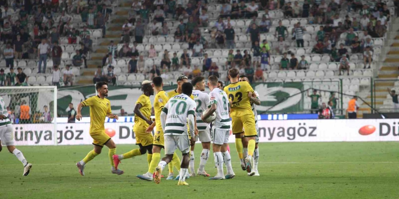 Konya'daki Maç Zorlu Geçti