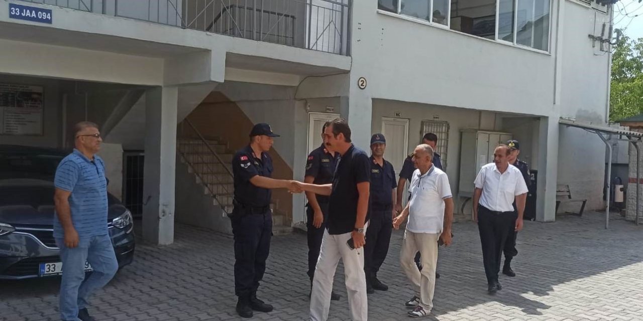 Topsakaloğlu: "jandarmamız Gece Gündüz Halkın Huzuru İçin Görev Yapıyor"