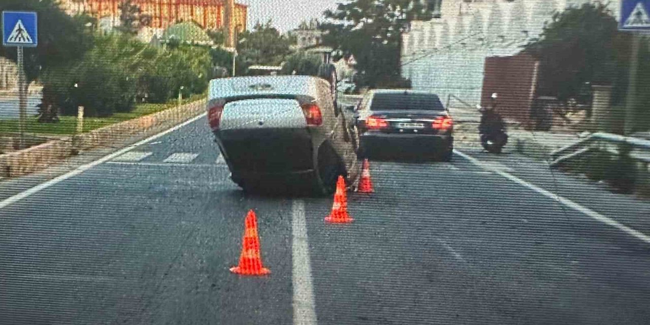 Antalya’da Otomobil Takla Attı: 1 Yaralı