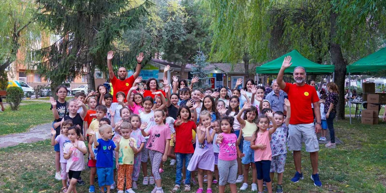 Tepebaşı Yaz Tatilini Keyifli Geçiriyor