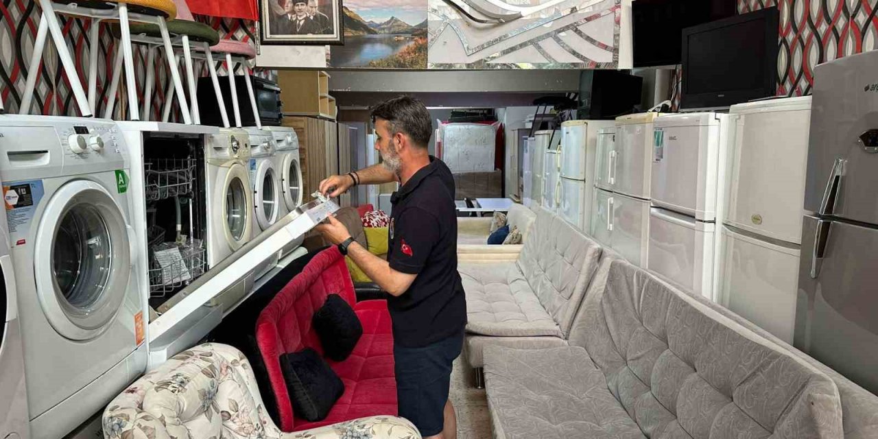 Üniversite Kazanan Öğrencilere ’ikinci El Eşya’ Uyarısı