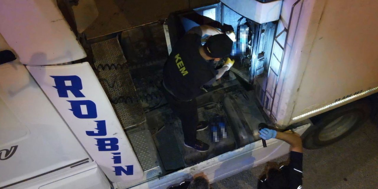 Mersin’de Tırda 3 Kiloya Yakın Metamfetamin Ele Geçirildi