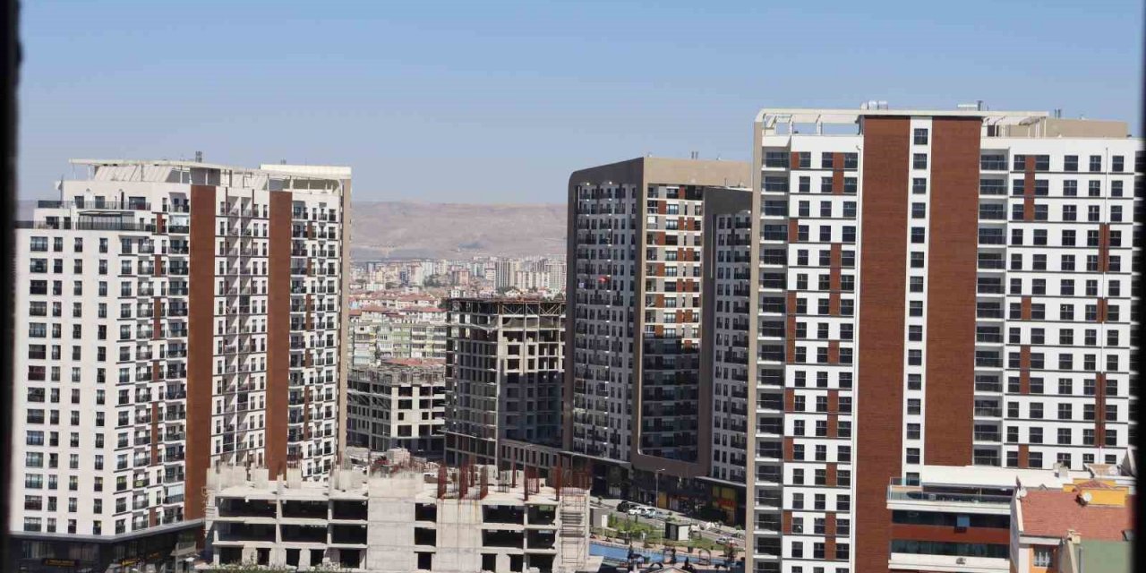 Gurbetçilerin İlgisi Konuta Olmadı