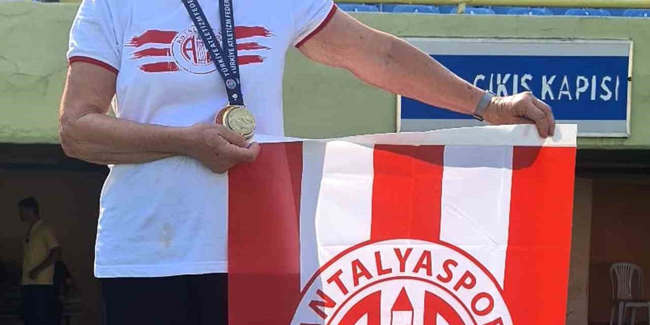 Türkiye Masterler Şampiyonası’na Antalyaspor Damga Vurdu