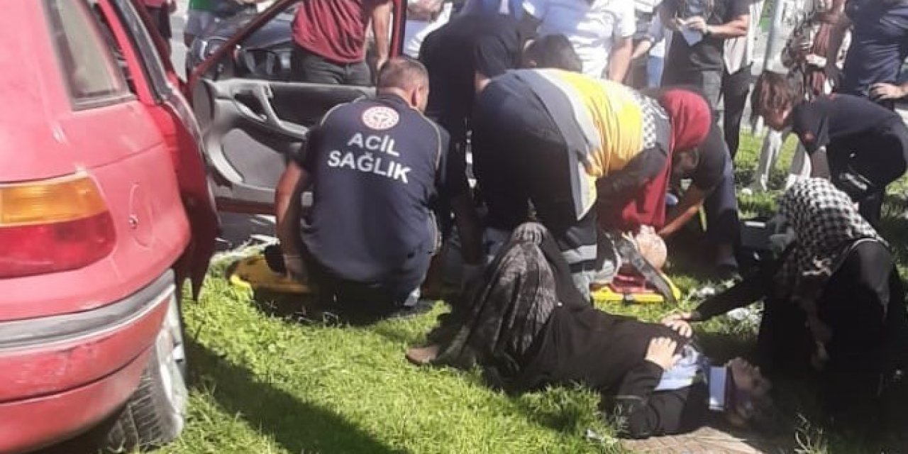 Konya’da Otomobille Hafif Ticari Araç Kavşakta Çarpıştı: 3 Yaralı