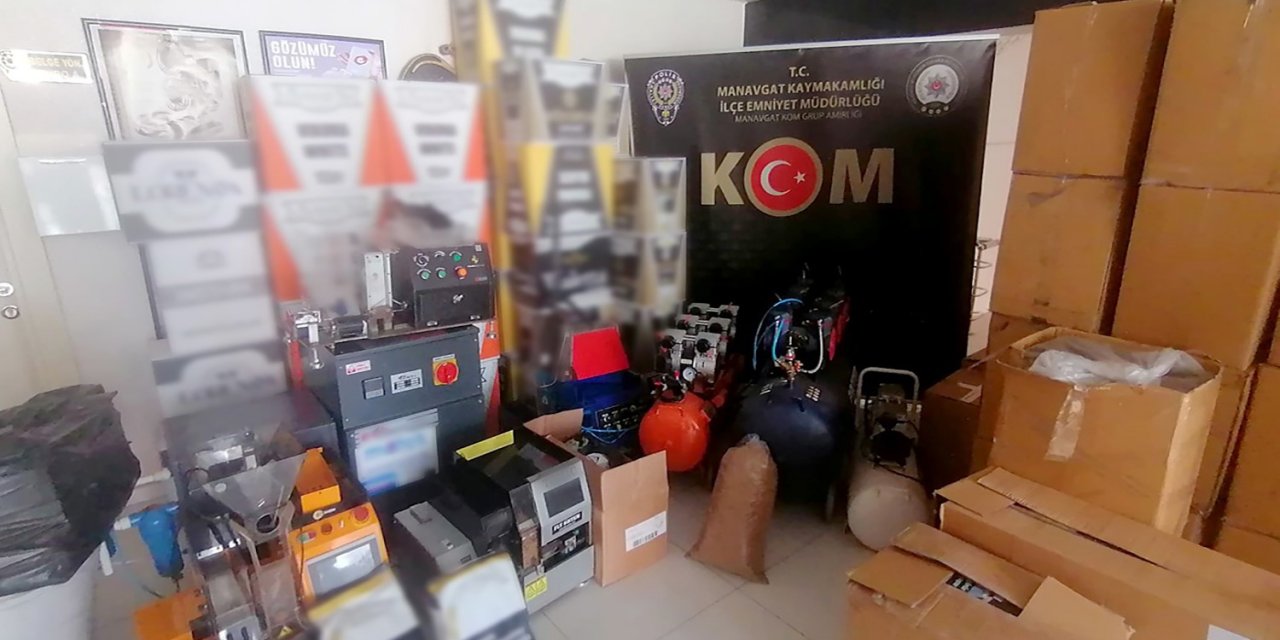 Manavgat’ta Yarım Tona Yakın Kıyılmış Tütün Ele Geçirildi