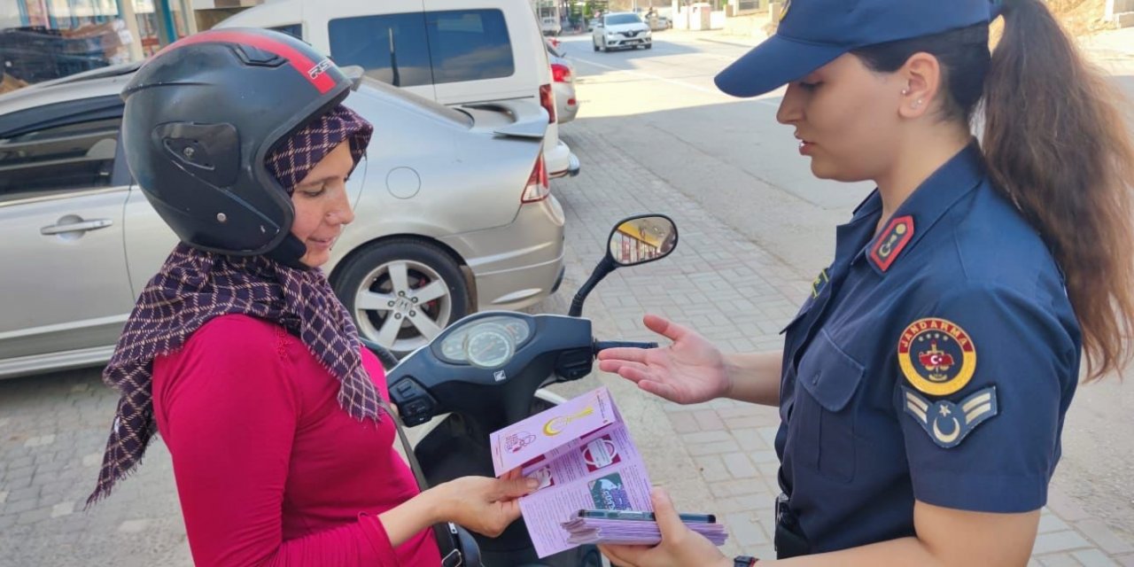 Jandarmadan Vatandaşlara Kades Bilgilendirmesi