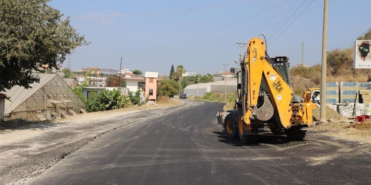 Alanya Belediyesi’nden Batı Bölgesine Büyük Asfalt Hamlesi