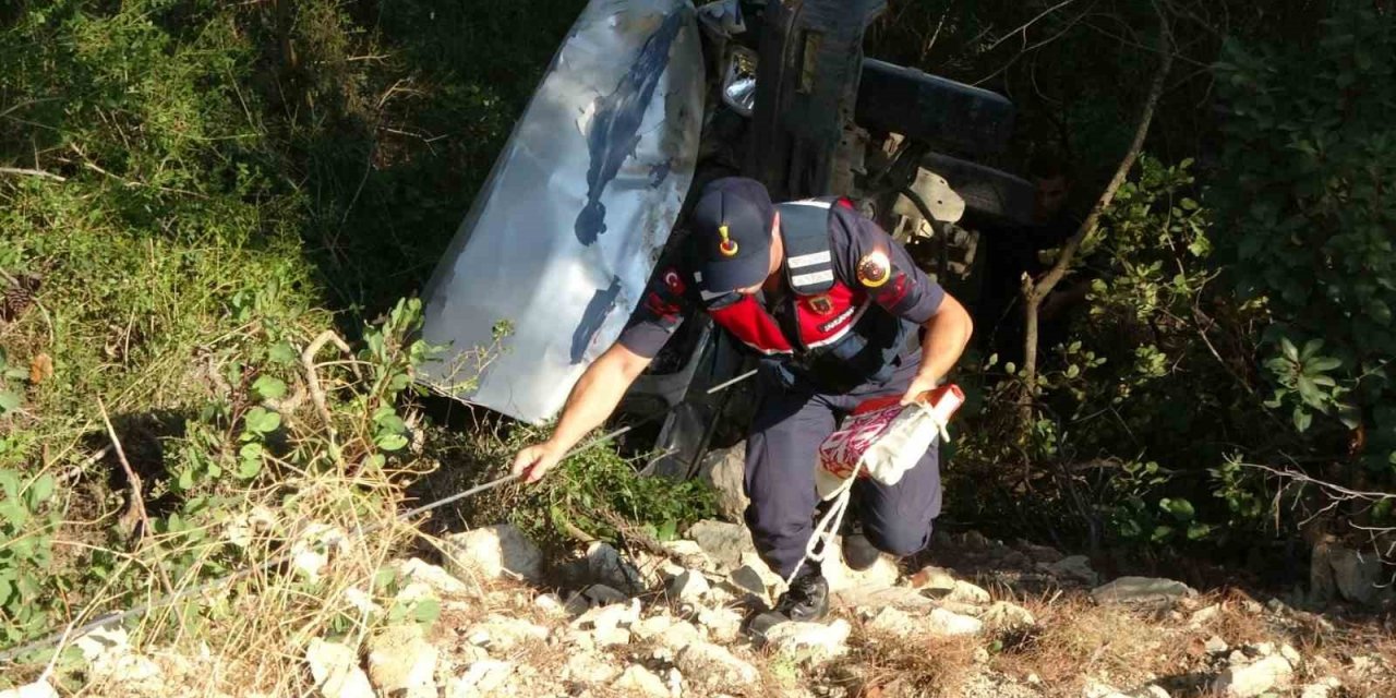 Trafik Kazasında Jandarmanın Kur’an-ı Kerim Hassasiyeti