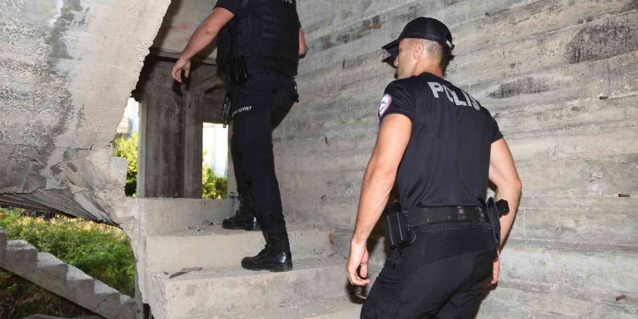 Huzur Uygulamasında Aranan 12 Kişi Yakalandı