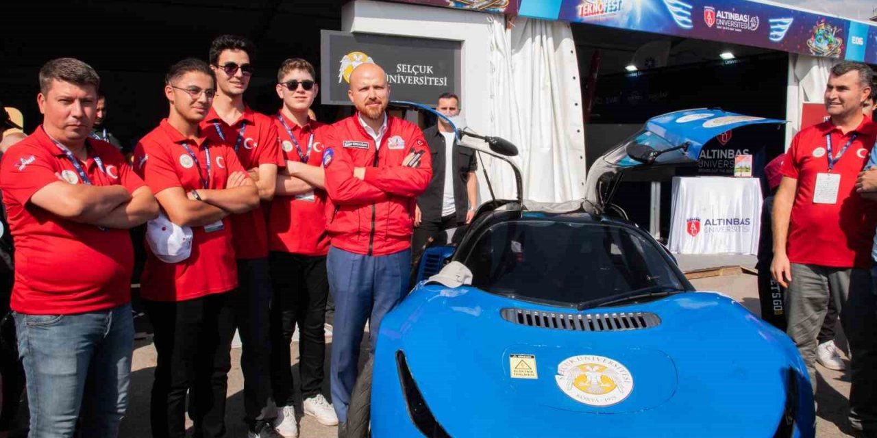 Selçuk Üniversitesi’nin Teknofest Standına Yoğun İlgi