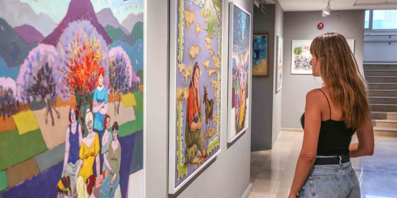 Belediye Koridoru Sanat Galerisine Dönüştü