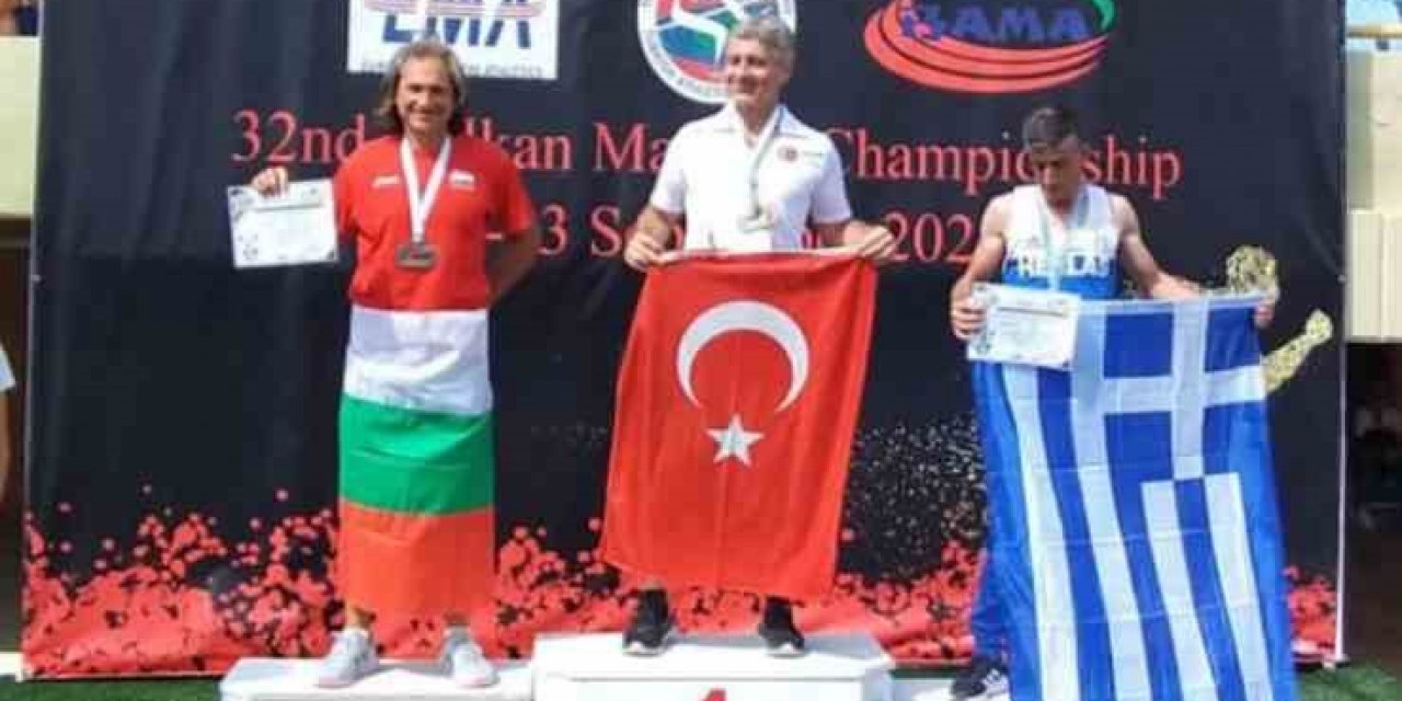 56 Yaşındaki Eskişehirli Sporcudan 3 Altın Madalya