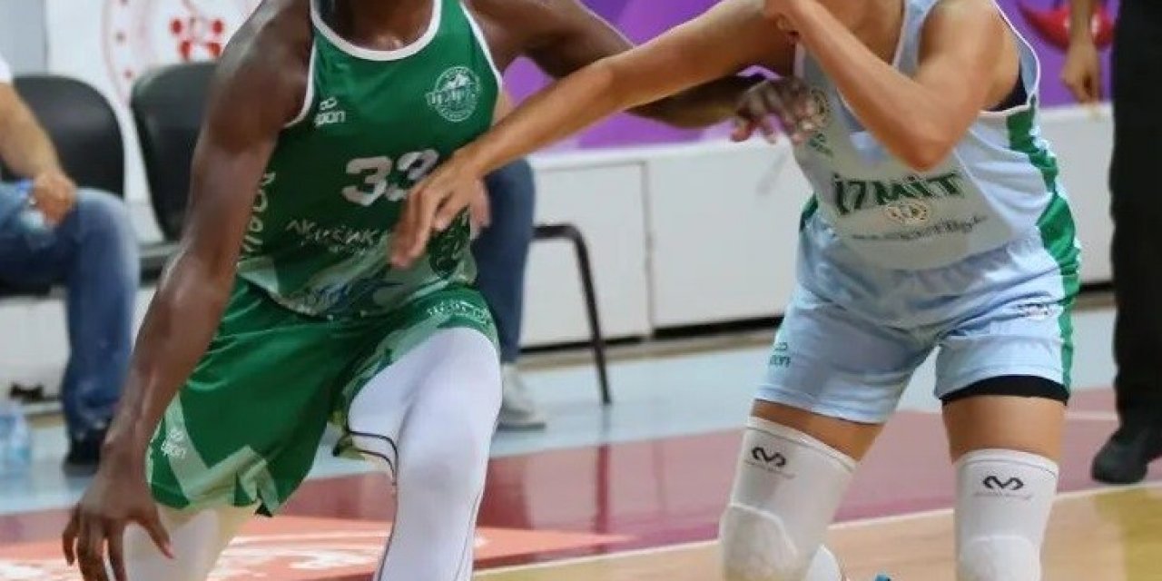Erciyes Cup 2. Maç: İzmit Belediyespor: 95 - Bursa Uludağ Basketbol: 96