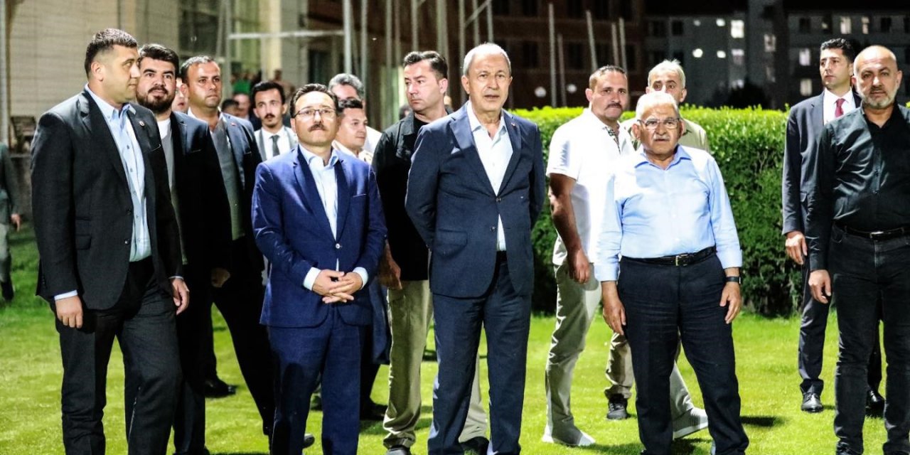 Kayserispor’un Yeni Teknik Direktörü Yarın Belli Olacak