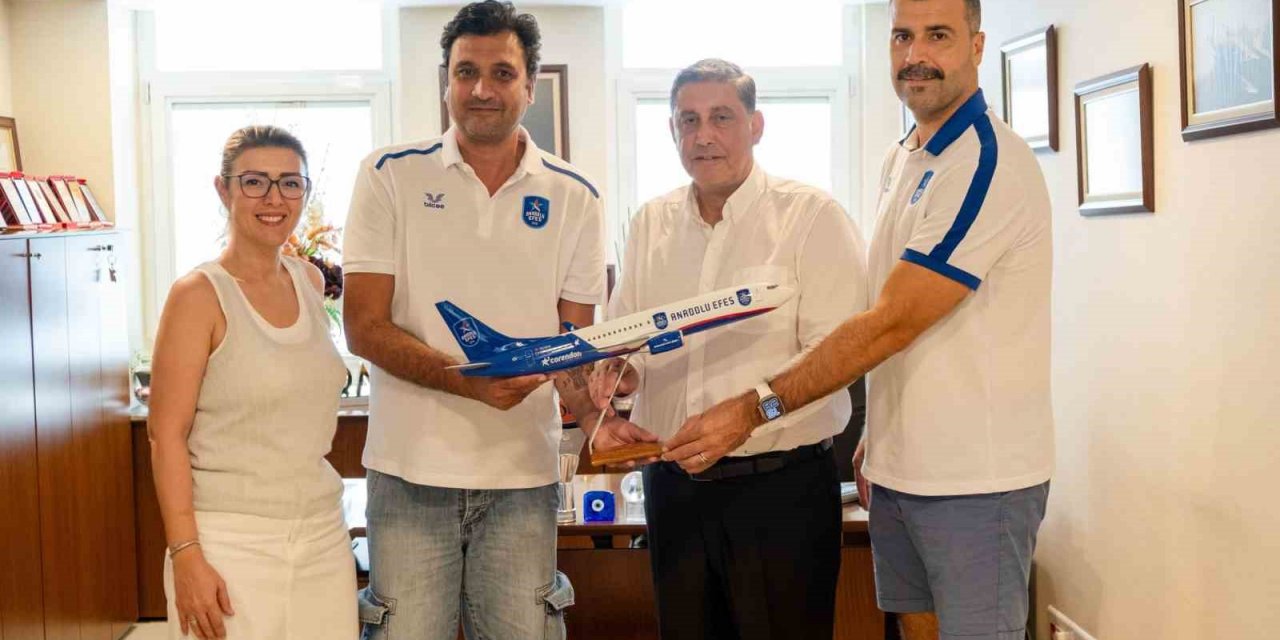 Corendon Airlines Sponsorluğa Ara Vermedi