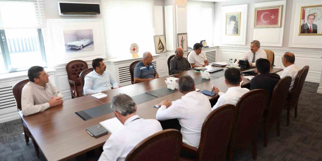 Başkan Palancıoğlu, Mahalle Muhtarları İle Doğalgaz Toplantısı Yaptı