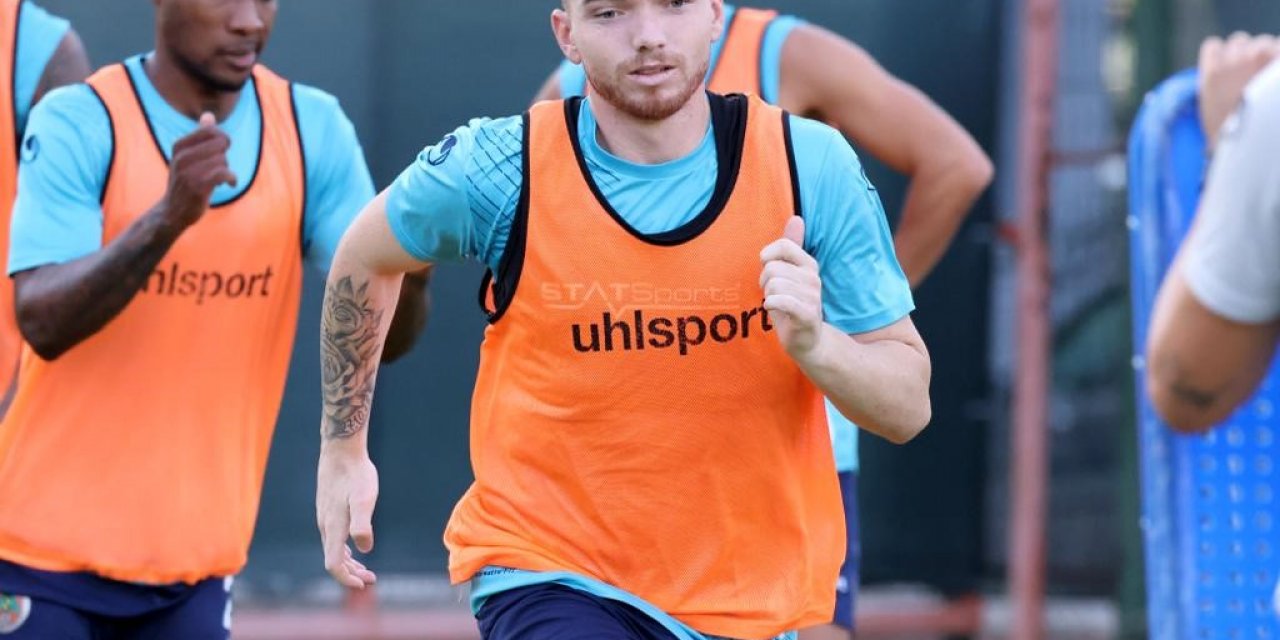 Alanyaspor’un Kasımpaşa Mesaisi Sürüyor