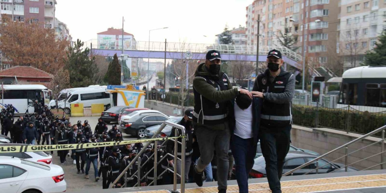 Silindir Davası Başladı