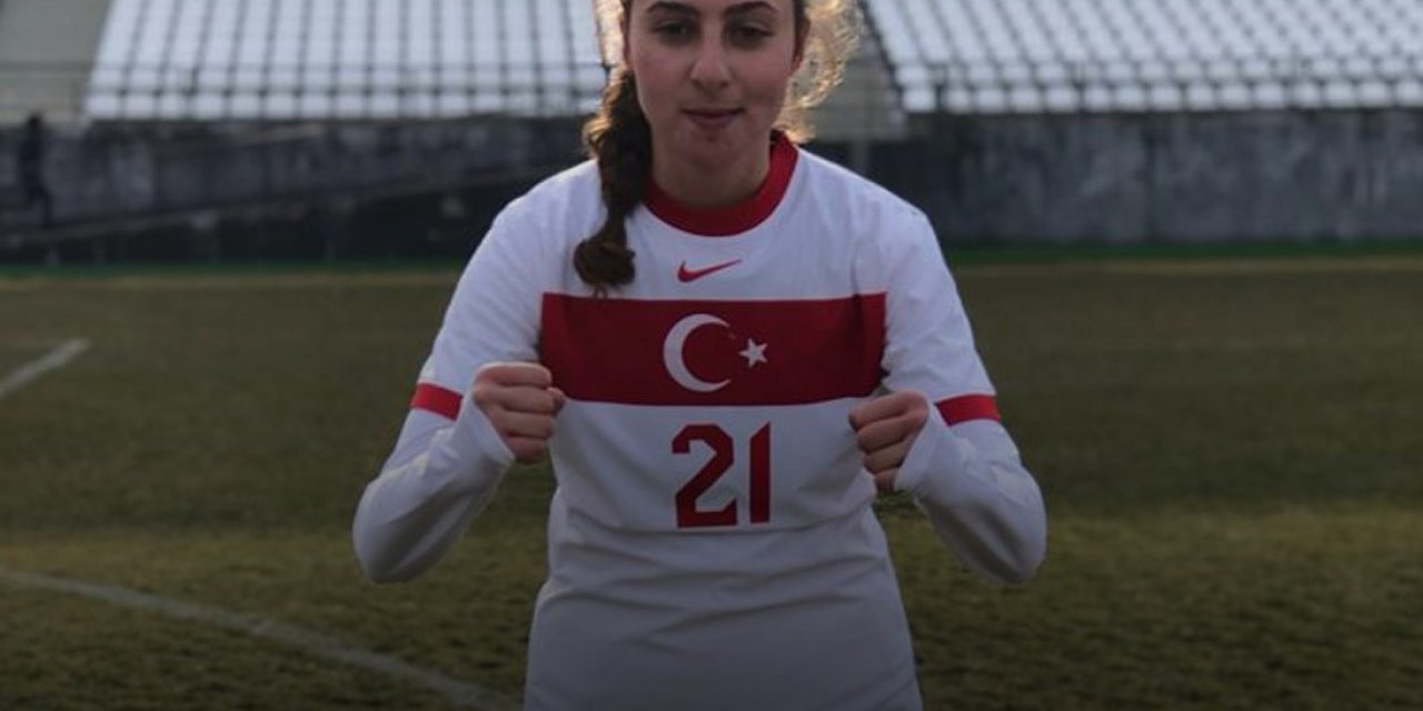 Eskişehirsporlu Forvete U19 Kadın Milli Takımından Davet