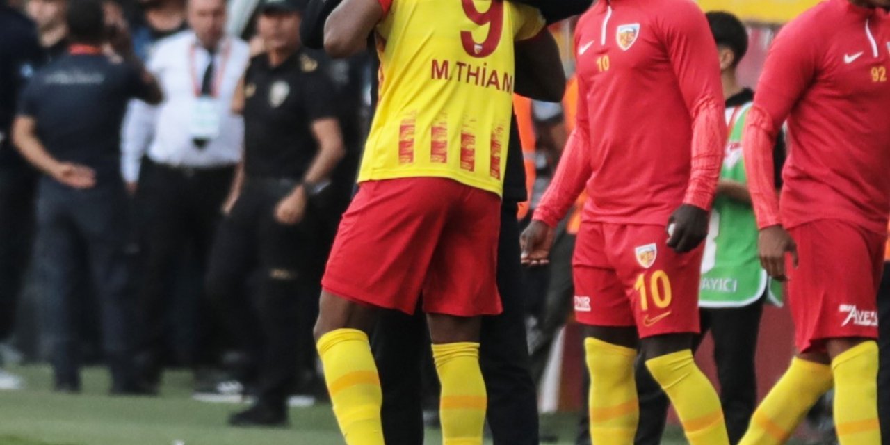 Mame Thiam Gollerine Devam Ediyor